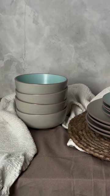 Video de Set x16 piezas de vajilla gris