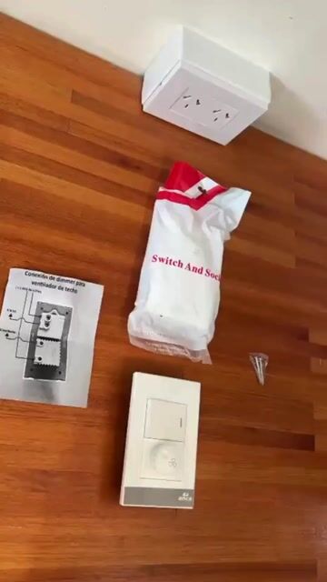 Video de Gabinete Con Interruptor De Luz Universal