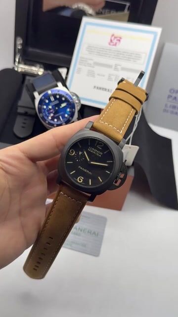 Video de Panerai Luminor Marina 47mm - AÇO PRETO/MOSTRADOR PRETO - COURO