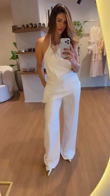 Video de Conjunto Mikaele