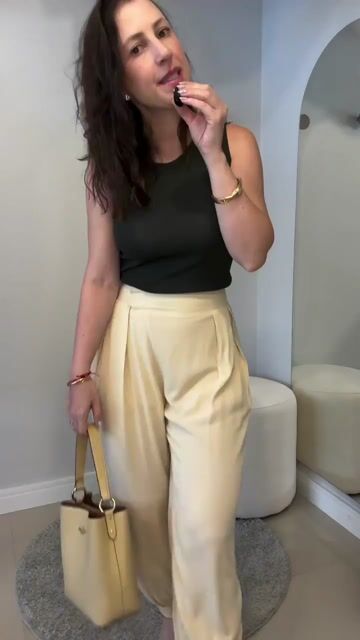 Vídeo de CALÇA jogger em crepe amarelo manteiga