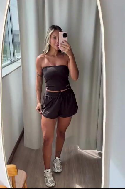 Vídeo de VITORIA CARVALHO MODA FITNESS