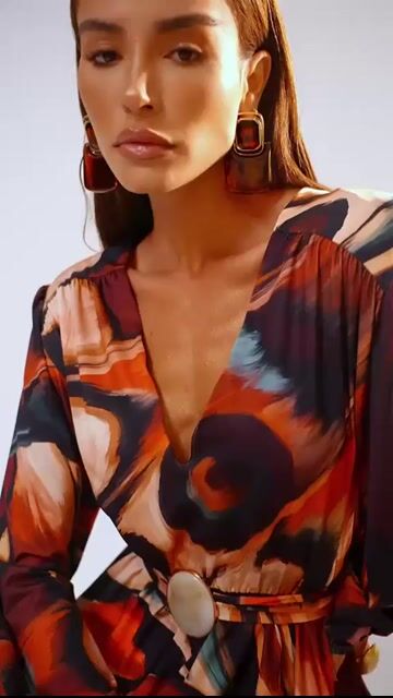 Video de VESTIDO SOPHIE FLY AWAY