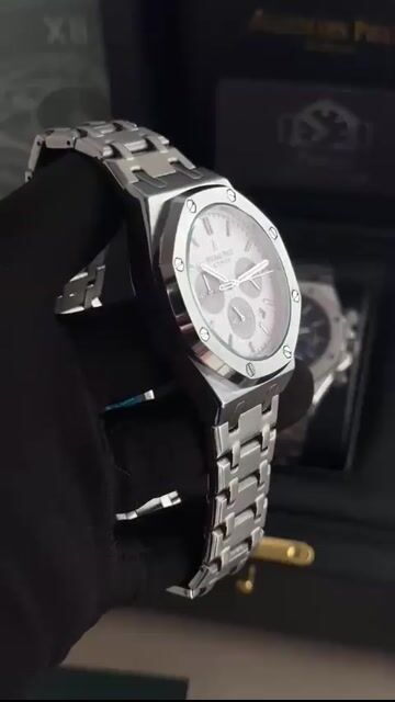 Video de Audemars Piguet Royal Oak 45mm - AÇO/MOSTRADOR BRANCO