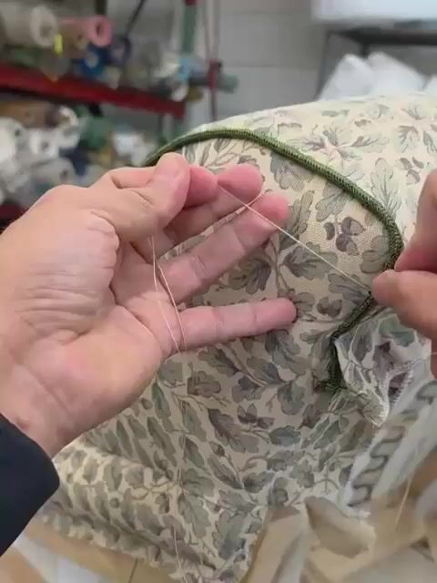 Video de Agujas Curvas 7 cm de Diámetro