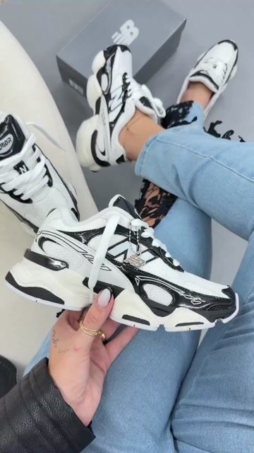Vídeo de Tênis Moda New Balance 9060R Disponível 34 ao 39