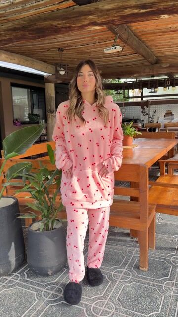 Video de CONJUNTO POLAR SOFT CHERRY ROSA