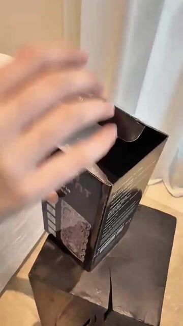 Video de VELADOR DE MESA LED CARGA CON USB CHICO