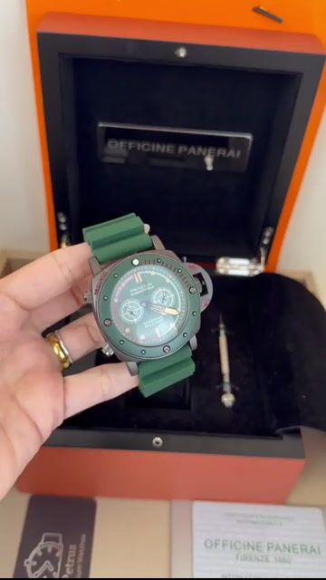 Video de Panerai Luminor 45mm - AÇO/MOSTRADOR VERDE - SILICONE