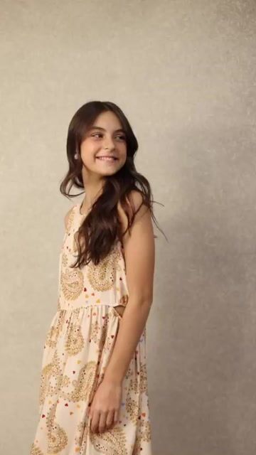 Video de Vestido em Viscose Lorena 8815