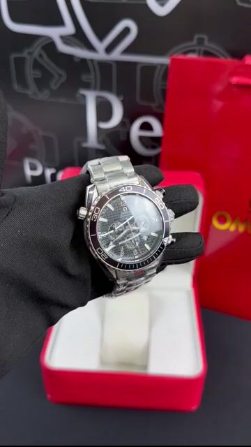 Video de Omega Seamaster 007 43mm - Aço/Mostrador Preto