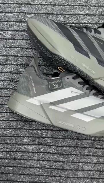 Video de Adidas Adizero Adios Pro 4 Y-3 Cinza Branco Importado