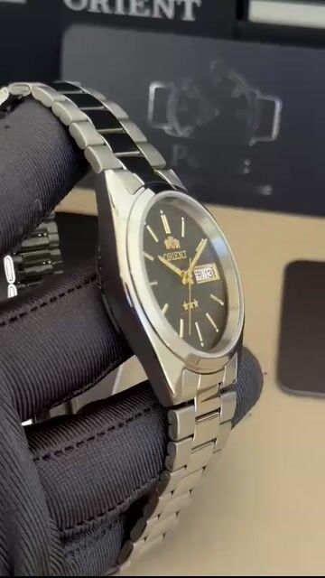 Video de Orient Masculino Heritage Automático 3 Estrelas YN6SS001D1SX 37mm - AÇO/MOSTRADOR PRETO