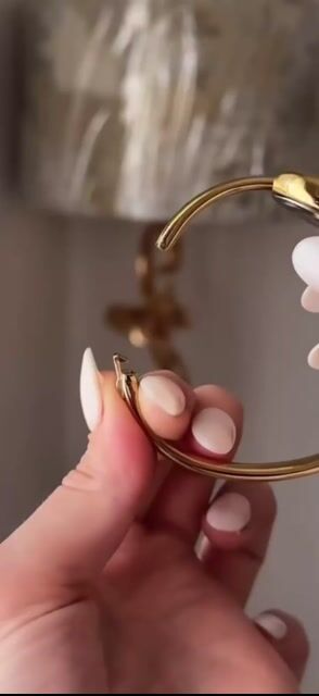 Video de Reloj esclava Imitación blanco Dora