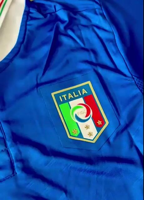 Video de CAMISETA ITALIA 2012 TITULAR PIRLO 21