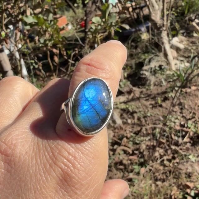 Video de Anillo de Labradorita en Plata 925 Regulable – Intuición, Protección y Transformación