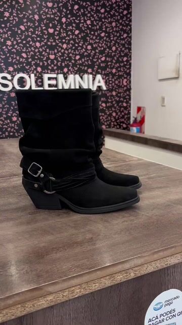 Video de SOLEMNIA SHOES