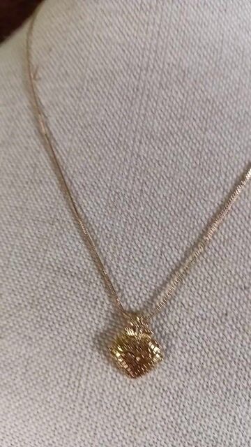 Vídeo de Colar Coração de Jesus 45 cm Banhado a Ouro 18K