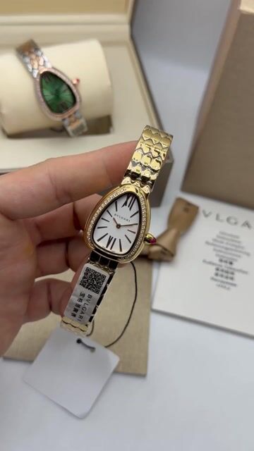 Video de Bvlgari Serpenti 29mm - AÇO DOURADO/MOSTRADOR BRANCO