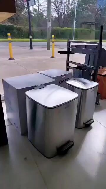 Video de Porta residuo cierre suave con pedal
