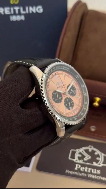 Video de Breitling Navitimer 47mm - AÇO/MOSTRADOR LARANJA - COURO