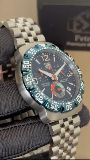 Video de TAG Heuer Fórmula 1 42mm - AÇO/MOSTRADOR AZUL