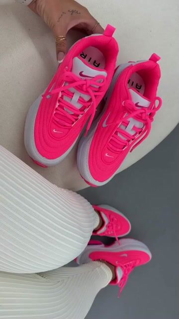 Vídeo de Tênis Feminino Air Max Portal Pink flúor Disponível 34 ao 39