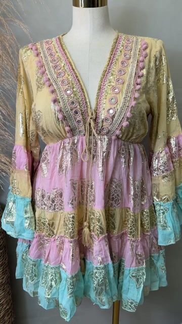 Video de Vestido boho curto com fio lurex Cod:6020