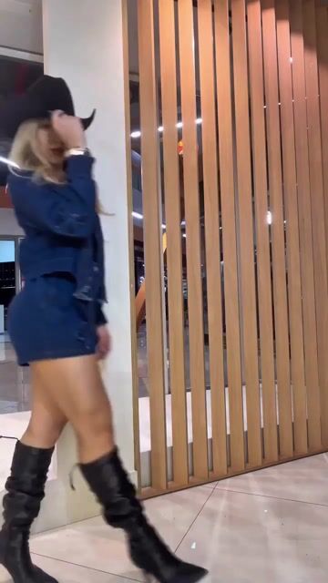 Video de Conjunto jeans com franjas