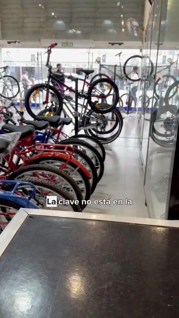 Video de Cubierta MTB Goodyear Peak Tubeless Ready 29x2.25 XC