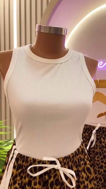 Vídeo de 467 - CALÇA TRACK PANTS ANIMAL PRINT