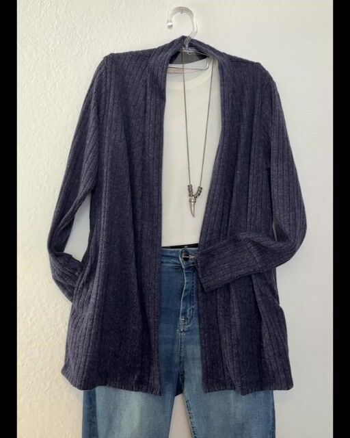 Vídeo de Cardigan malha tricô Azul escuro