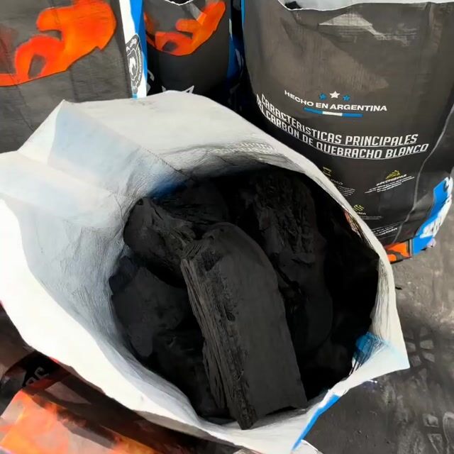 Video de BOLSA CARBÓN SELECCIONADO A MANO (6KG)
