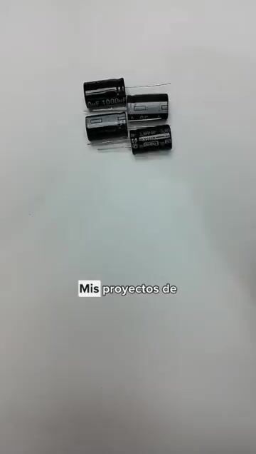 Video de Pack X5 Capacitor Electrolítico 1000uf 35v 13x21mm