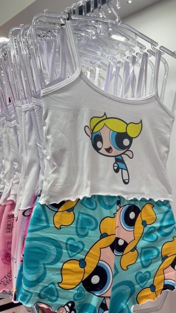 Video de Kit 3 pijmas cropped + short