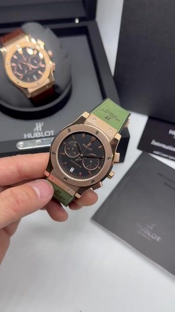 Video de Hublot Classic Fusion 45mm - AÇO ROSE/MOSTRADOR PRETO - SILICONE E COURO