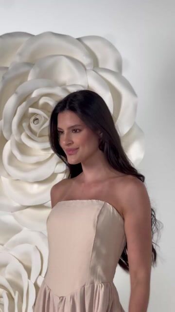 Vídeo de VESTIDO MIDI AYLA