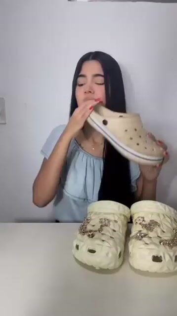 Video de Babuche Diamante com Acessórios S54