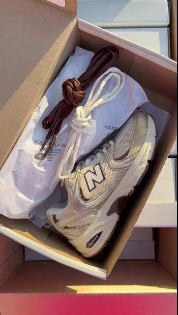 Video de New Balance 530