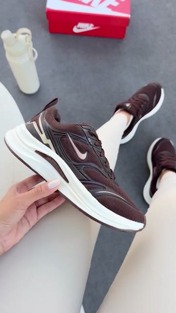 Video de NIKE RUNNING FIT 1989