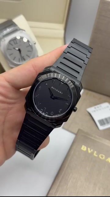 Video de Bvlgari Octo Finissimo Middle East 40mm - AÇO PRETO/MOSTRADOR PRETO