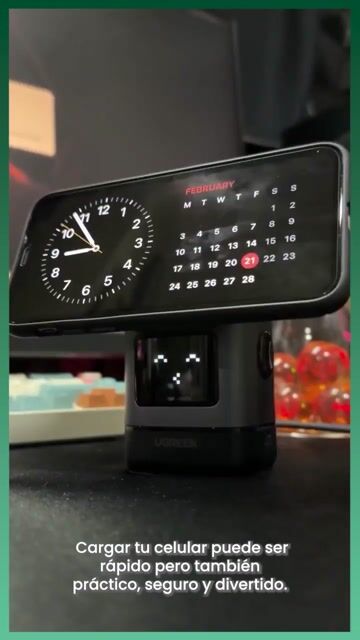 Video de Cargador Inalámbrico UGreen 3 en 1, Magnético, Carga Rápida 25w, Qi2