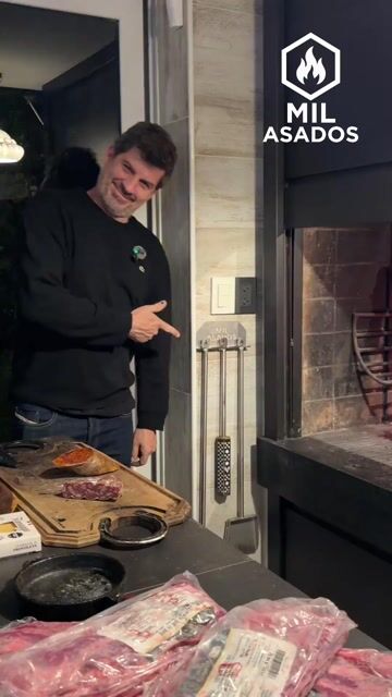 Video de Set Completo Parrilla (Pala + Atizador + Iniciador) - MIL ASADOS