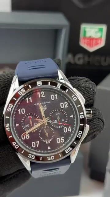 Video de TAG Heuer Porsche 45mm - AÇO/MOSTRADOR AZUL - SILICONE