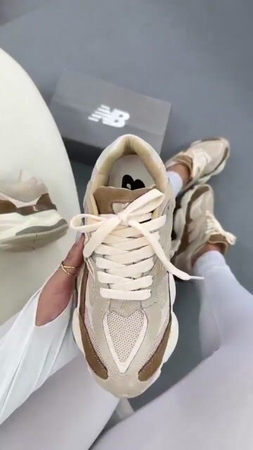 Video de New Balance 9060 - Premium