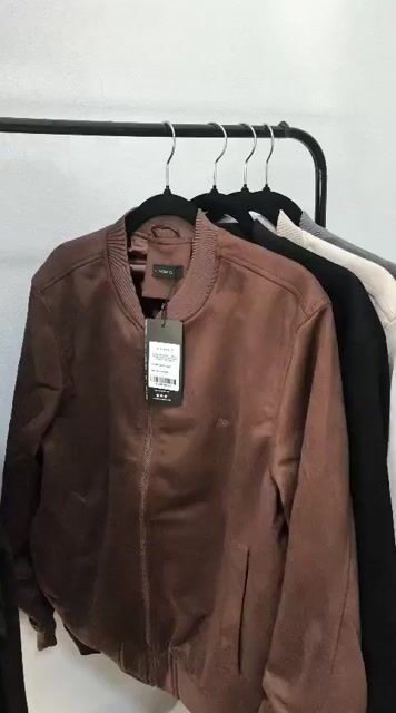 Video de Jaqueta Aramis Suede Masculina Preta