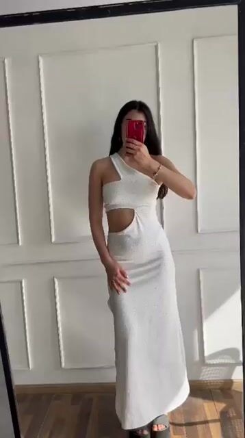 Video de VESTIDO LARGO UN HOMBRO BANDO DE STRASS LYCRA