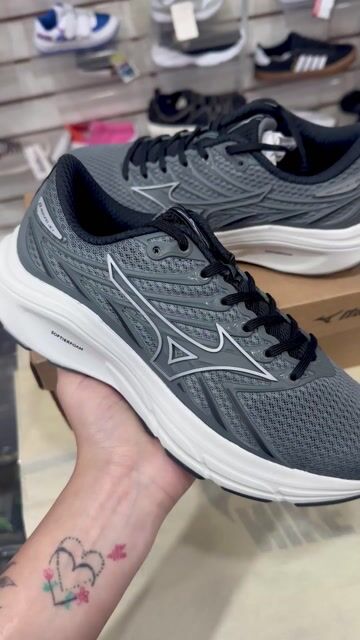 Vídeo de Tênis Mizuno Jet 8