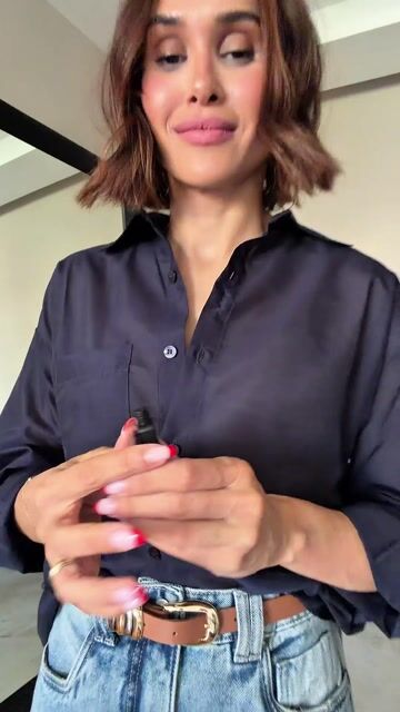 Vídeo de Calça Jeans Camila Azul Dirty