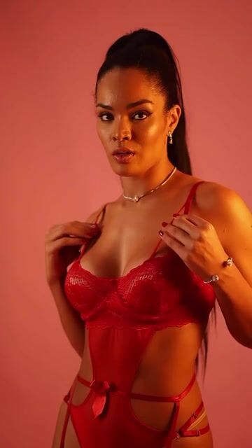 Vídeo de bemsexylingerie